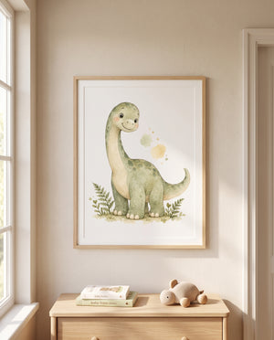 Detailansicht des Langhals-Dinosaurier-Posters in einem Naturholzrahmen