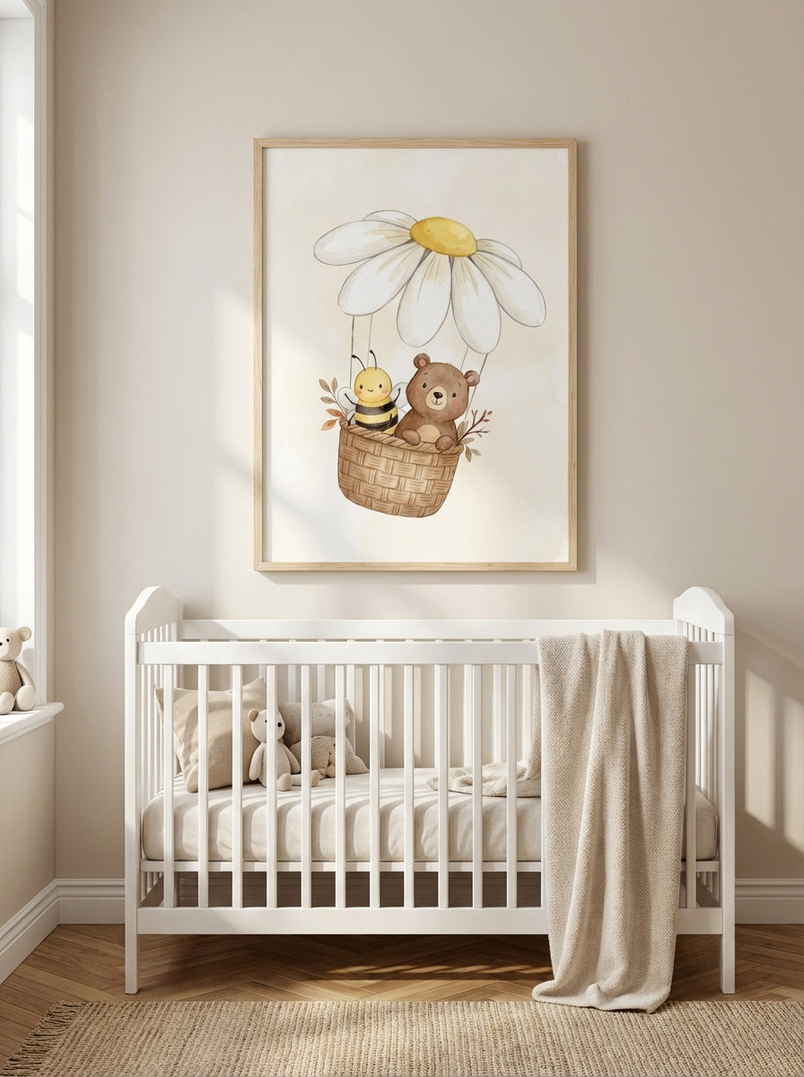 Bär und Biene im Gänseblümchen-Heißluftballon | Kinderzimmer Poster