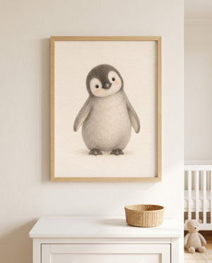 Detailansicht des Motivs Kleiner Pinguin in einem Naturholzrahmen
