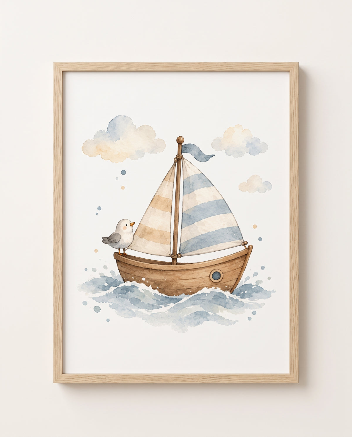 Kinderzimmer Poster mit Segelboot, gestreiften Segeln und Möwe in einem Rahmen